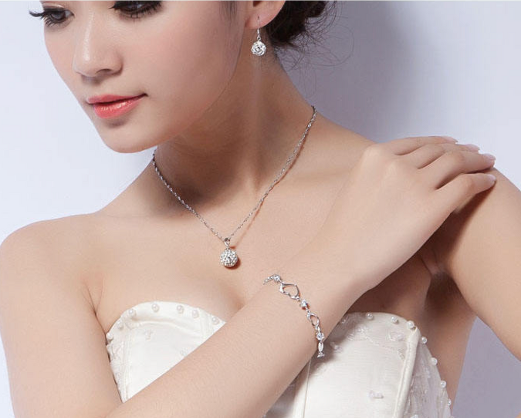 Elegant 925 Sterling Silver Bracelet